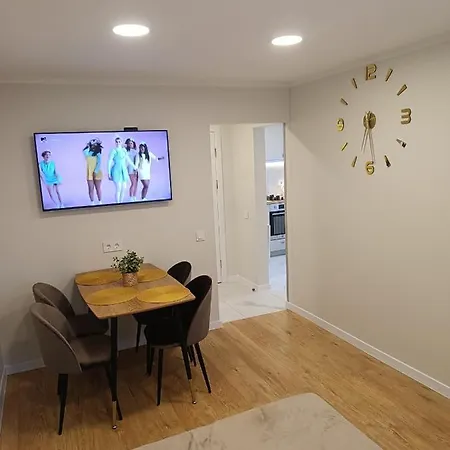 Dariaus Ir Gireno 6 *